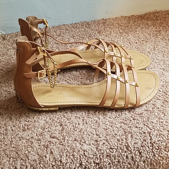 Sandals - Picture 2 of 7